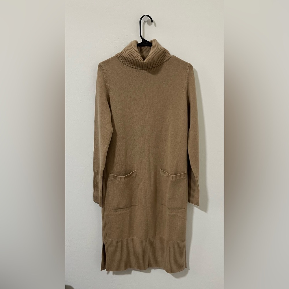 New Athleta Alpine Turtleneck Sweater Dress - Women’s size small - Picture 4 of 7
